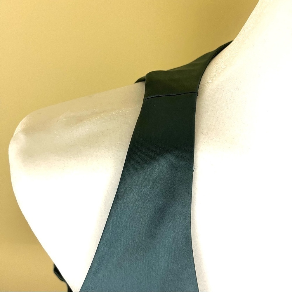 Nwt Jason Wu Sage Green Satin 4 Button Cropped Se… - image 6